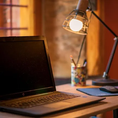 The Pirates - Chill-out In Strandnaehe Nyaraló Miliá